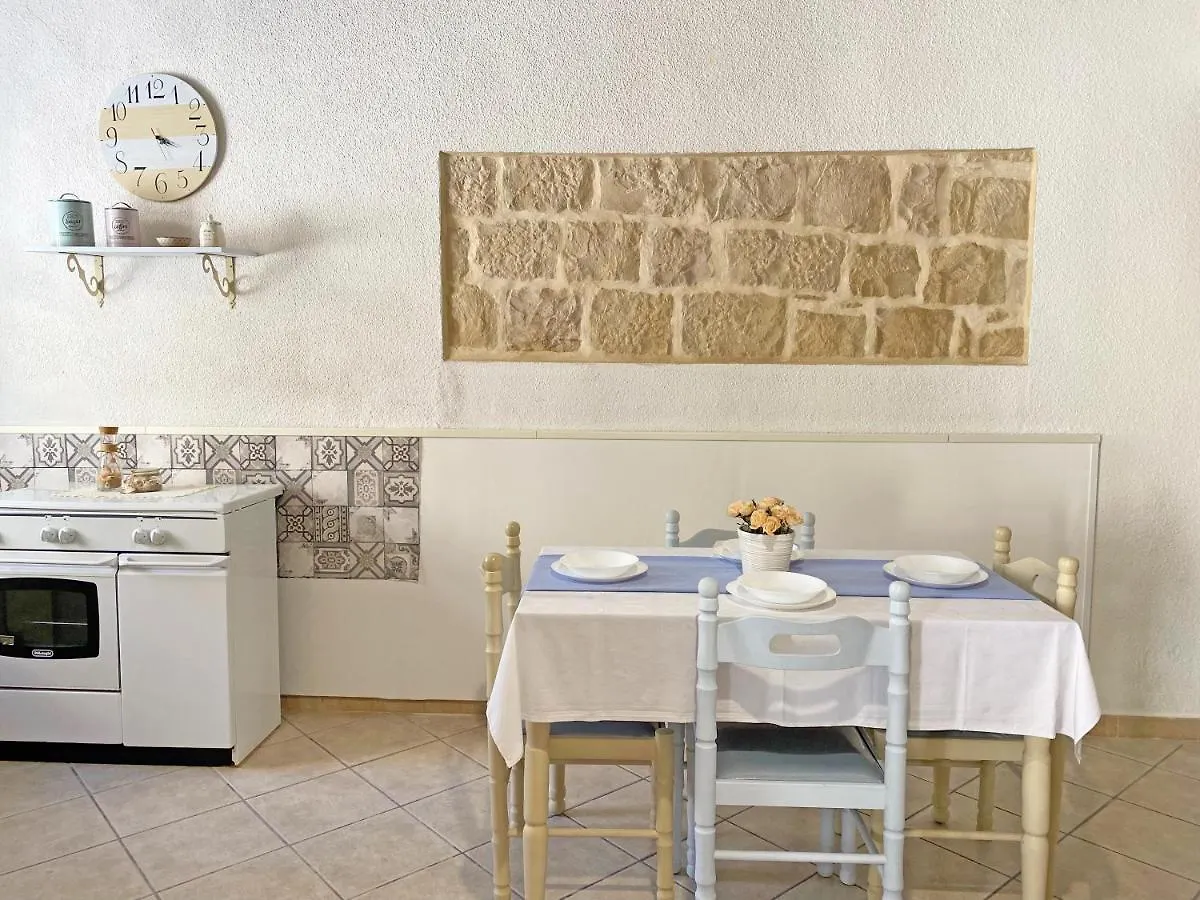 Holiday home Mareantico Shabby Apartment Sampieri