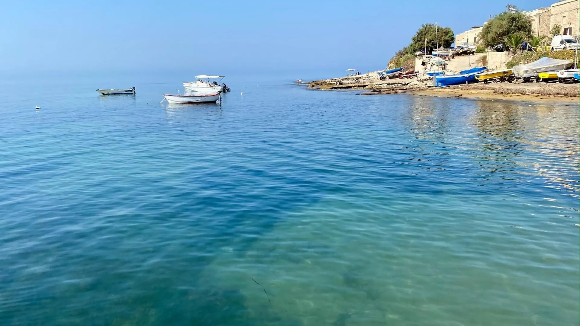Mareantico Shabby Apartment Sampieri Holiday home