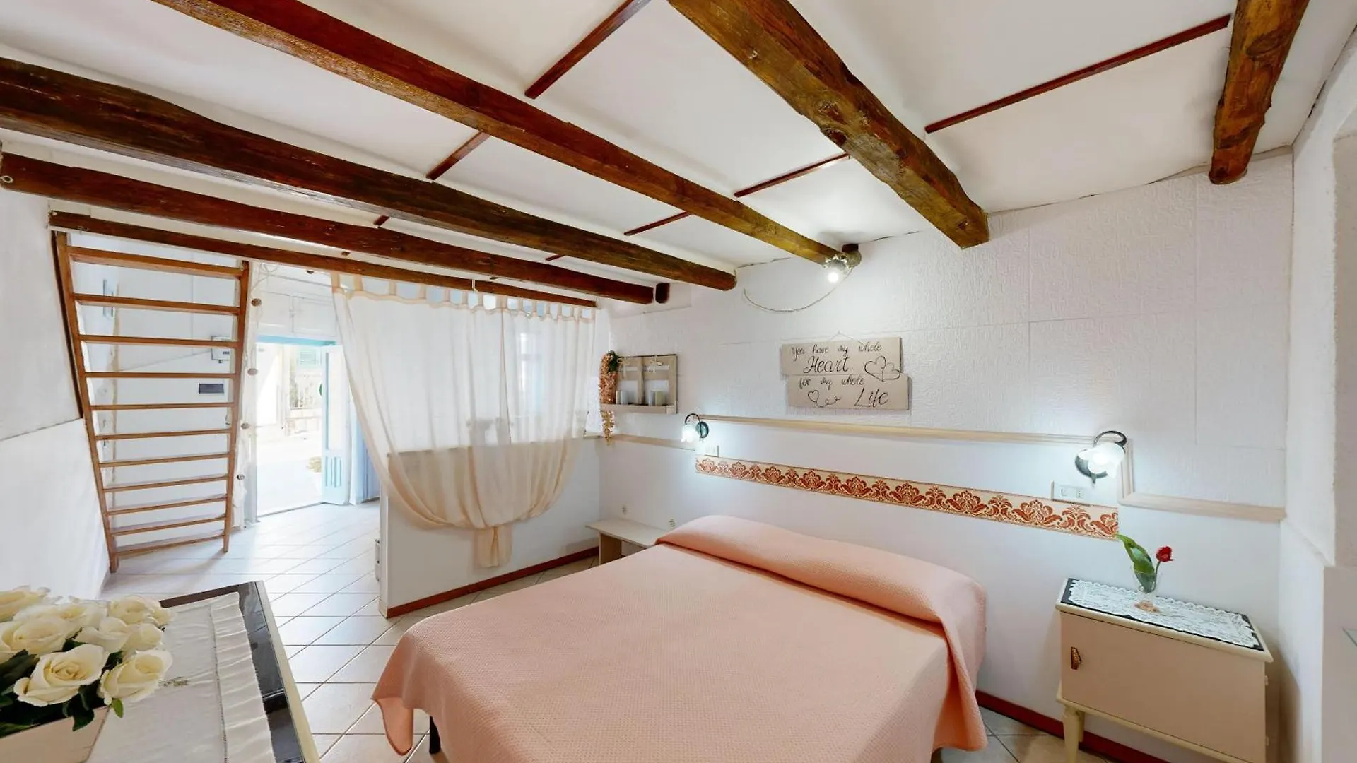 Holiday home Mareantico Shabby Apartment Sampieri