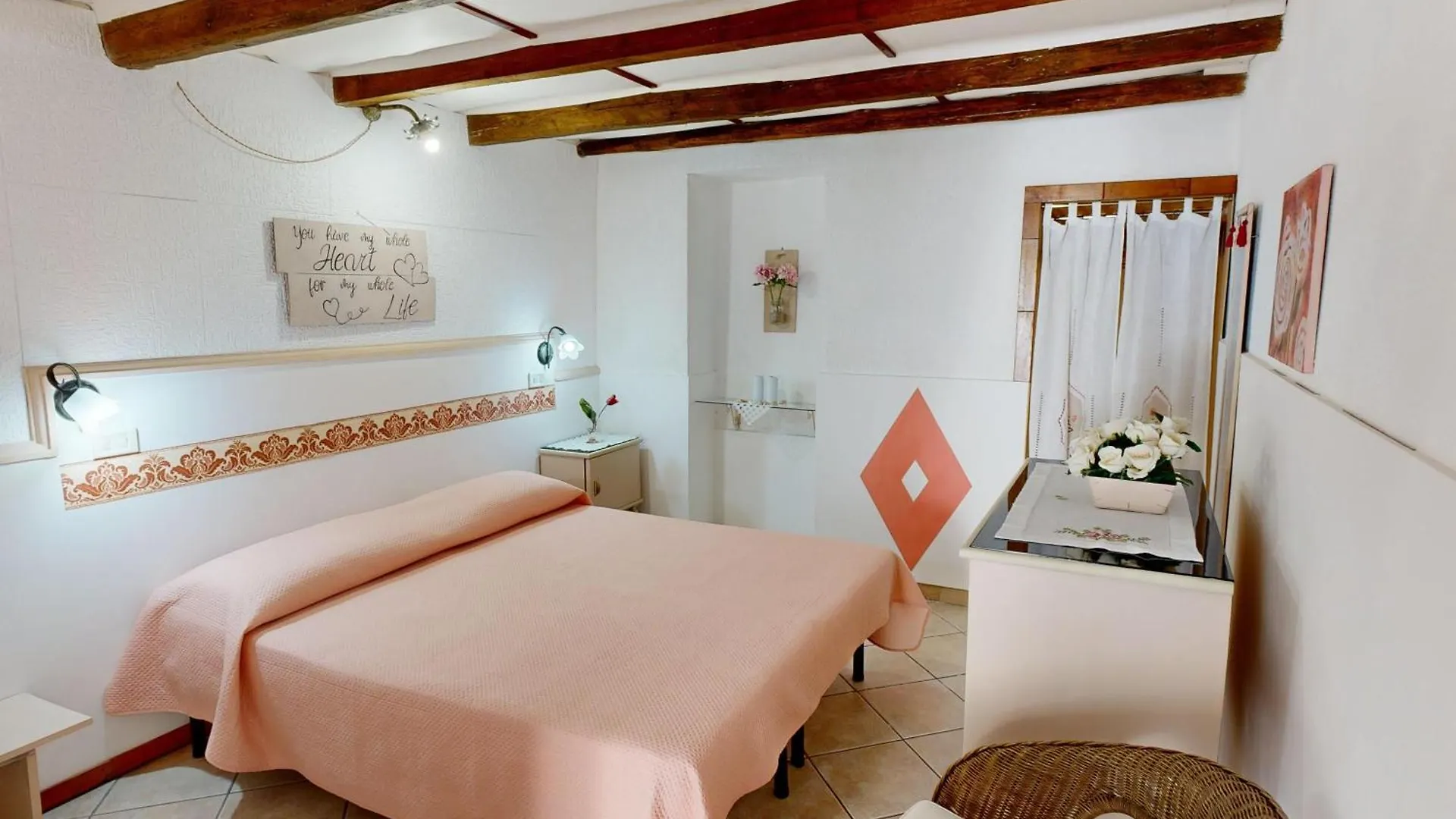 Holiday home Mareantico Shabby Apartment Sampieri Italy